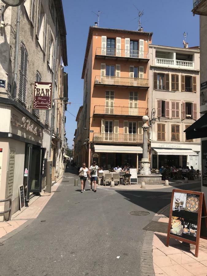 Sleep In Antibes City Portアパートホテル エクステリア 写真